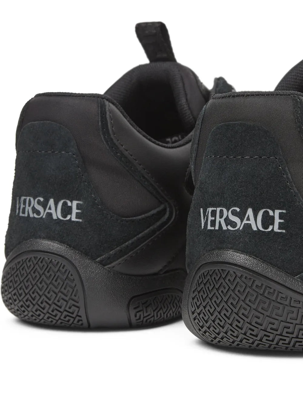 Galaxia Sneaker
