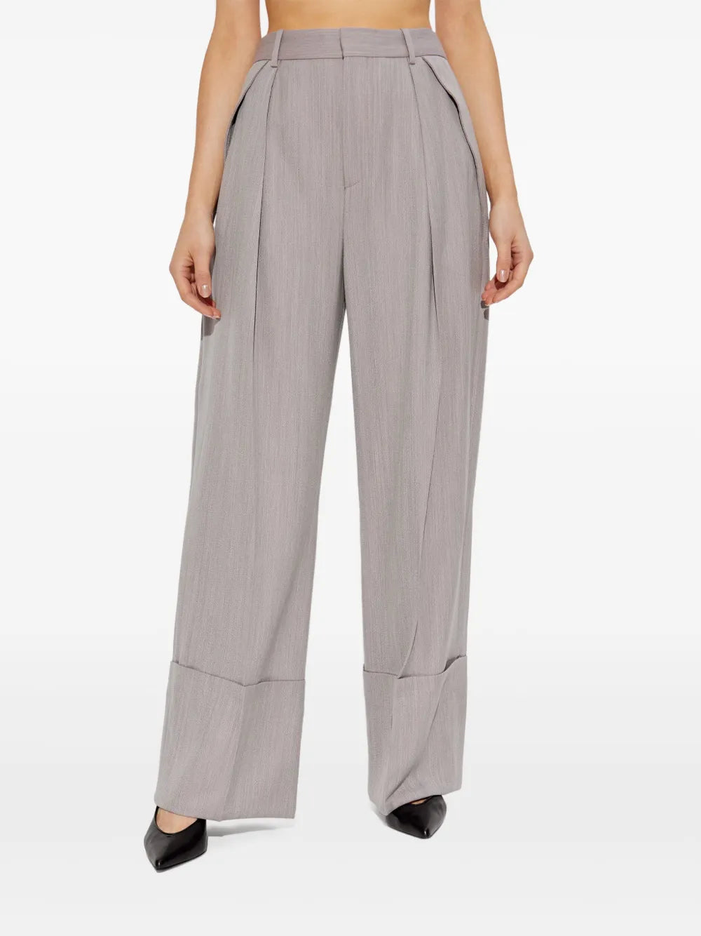 Wide-leg pants