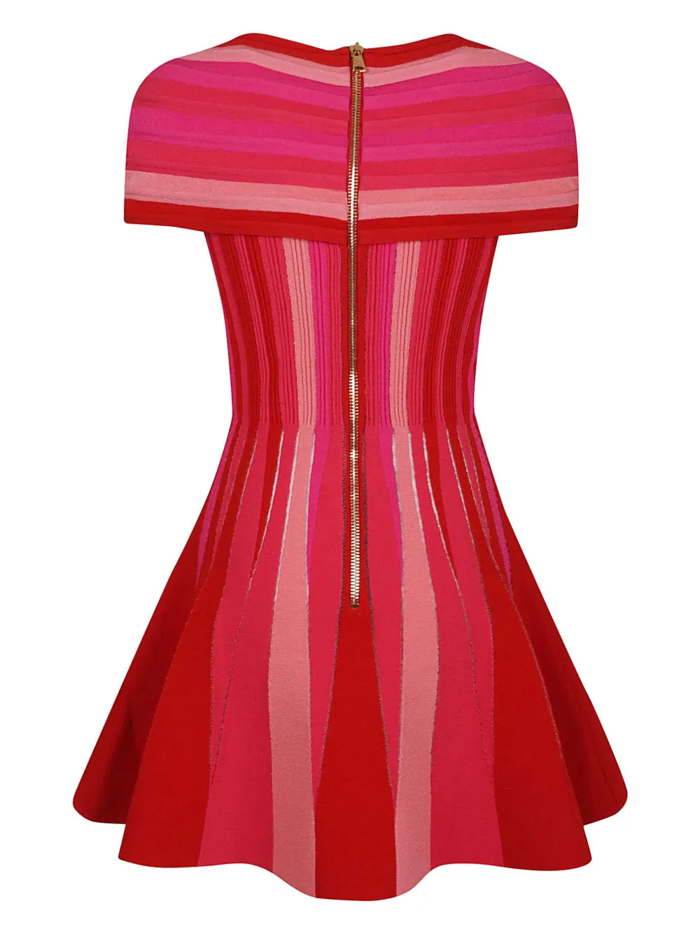 Ausgestelltes Minikleid