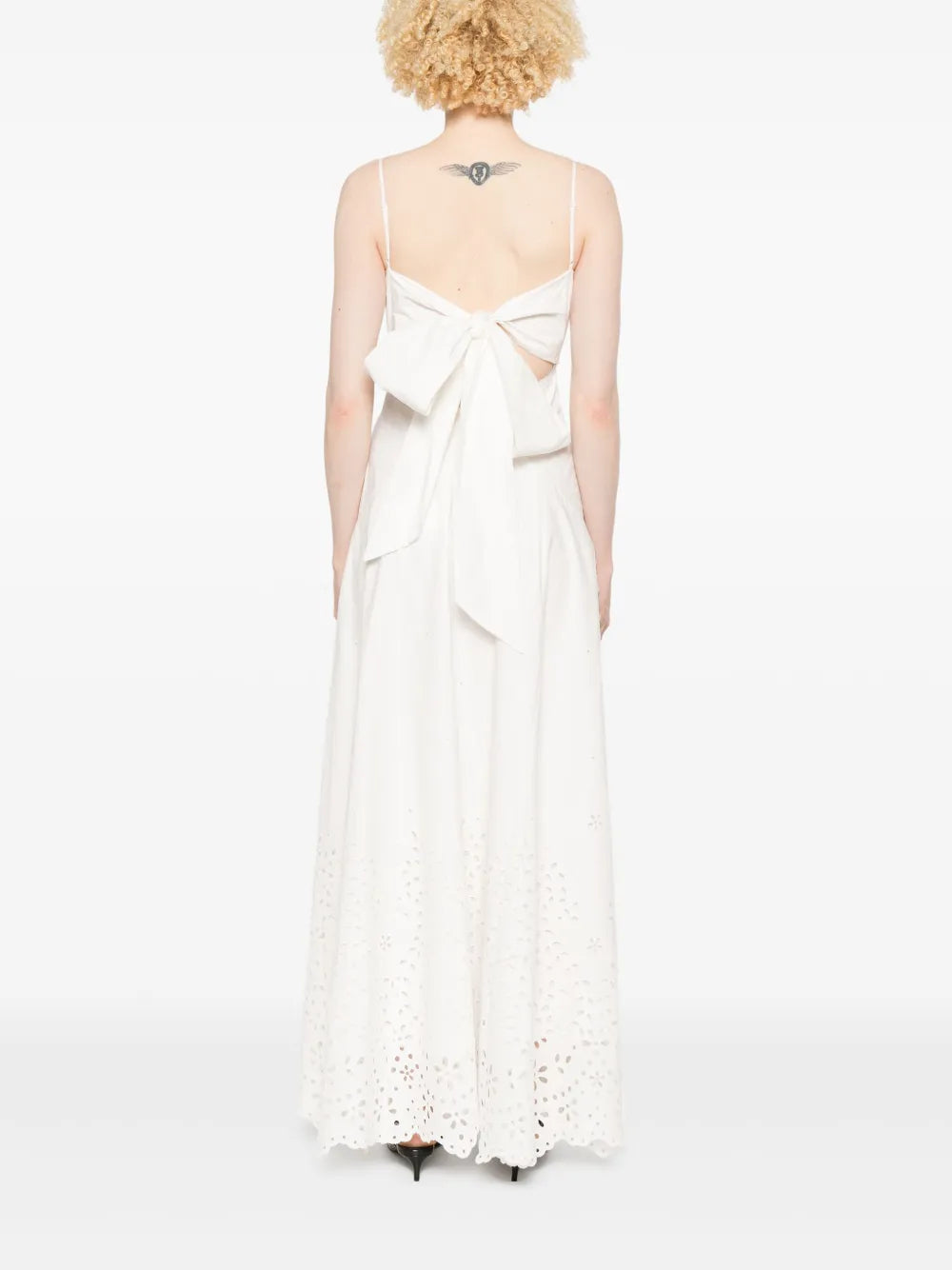 Maxikleid mit Stickerei