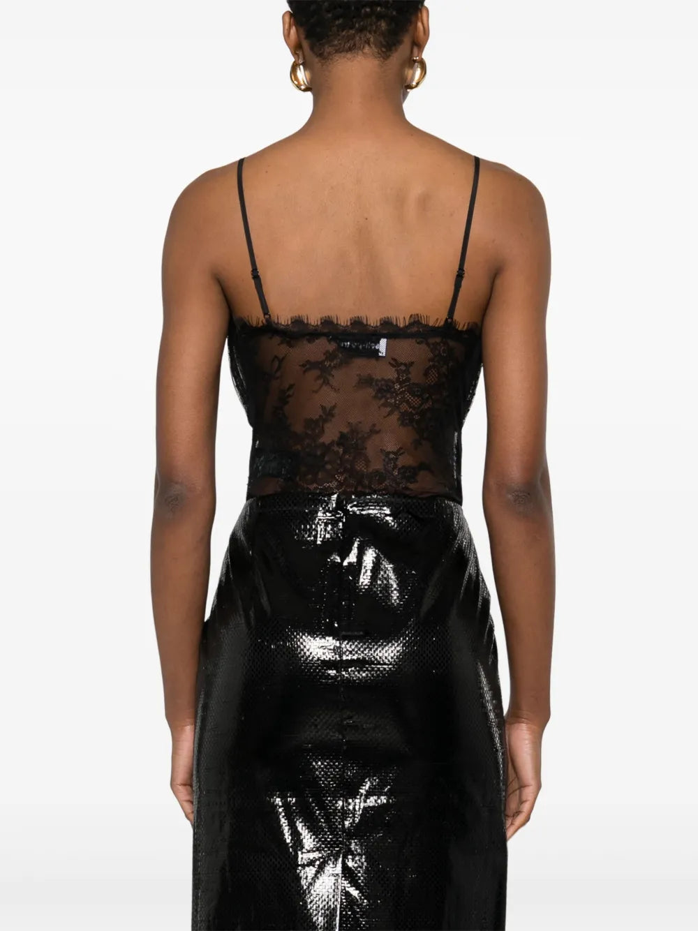 Mesh body with dot pattern