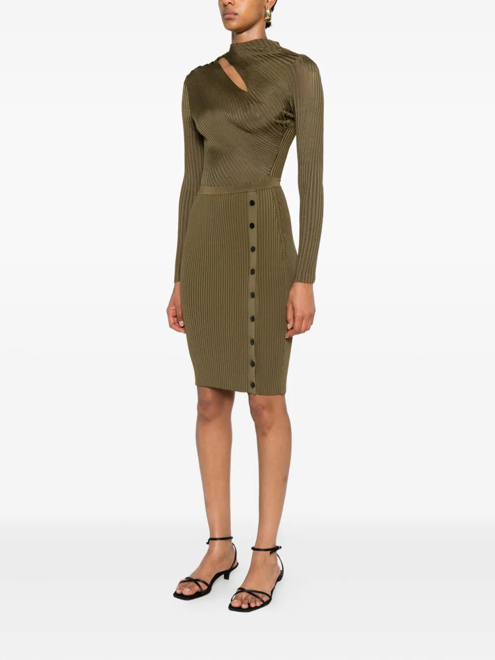 Geripptes Kleid mit Knopfdetail