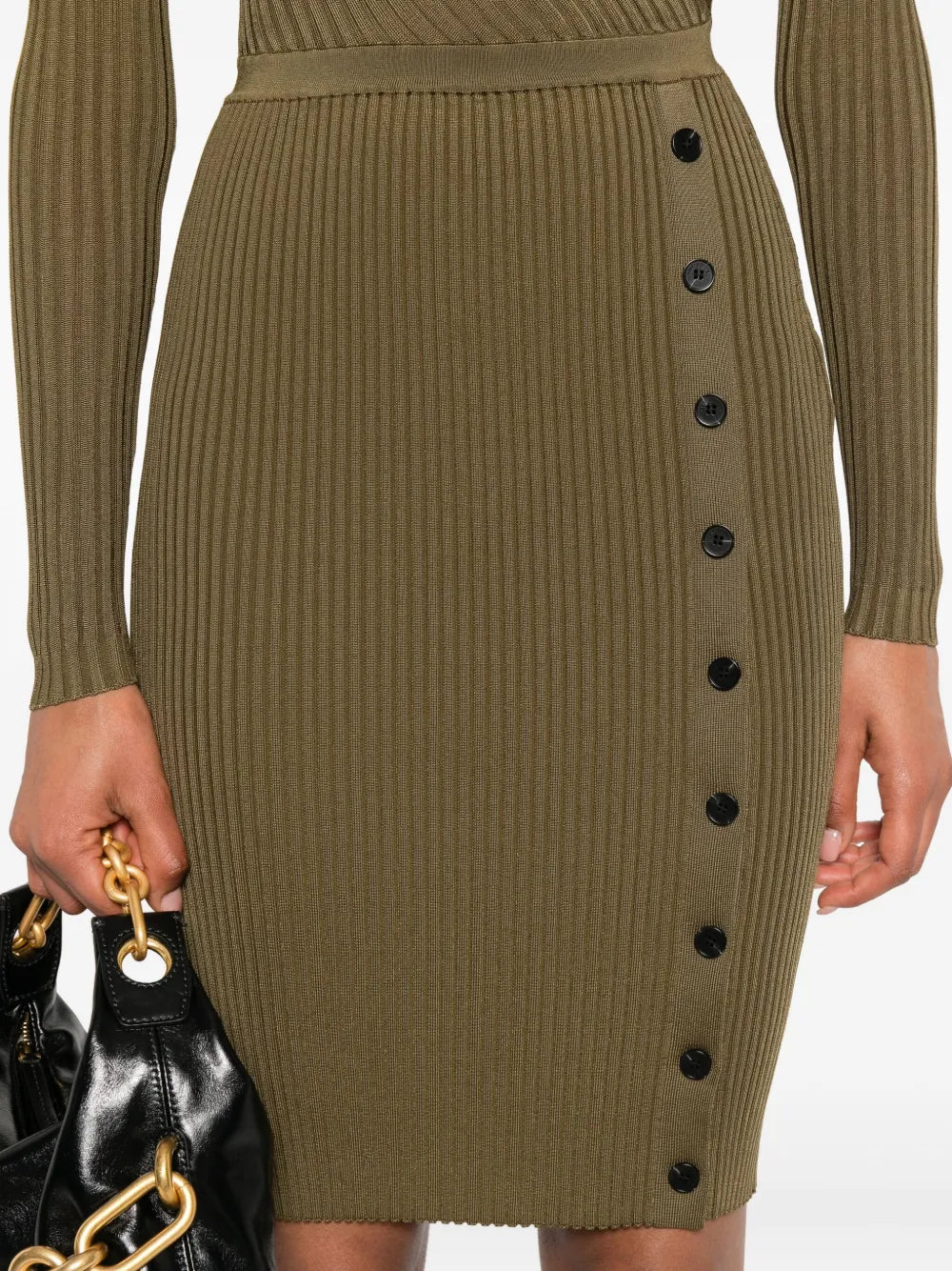 Geripptes Kleid mit Knopfdetail