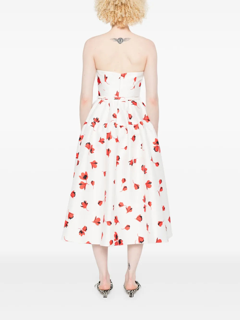 Dress made of taffeta with floral print