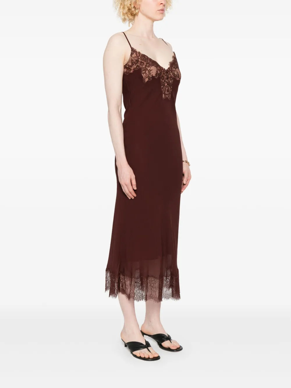 Dress with lace trim