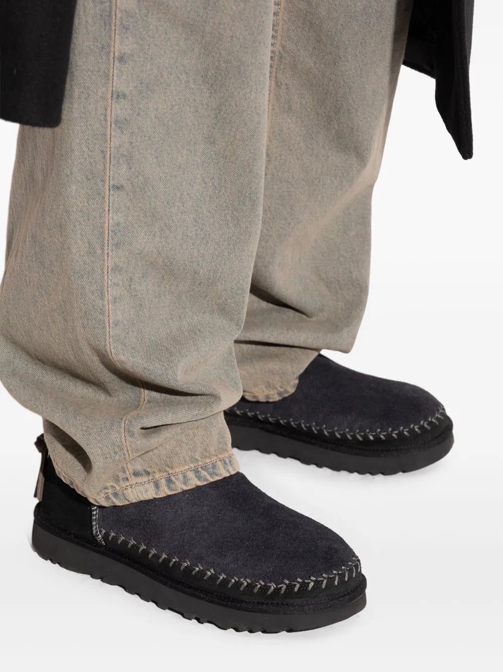 Classic Ultra Mini Biarritz boots with braided detail