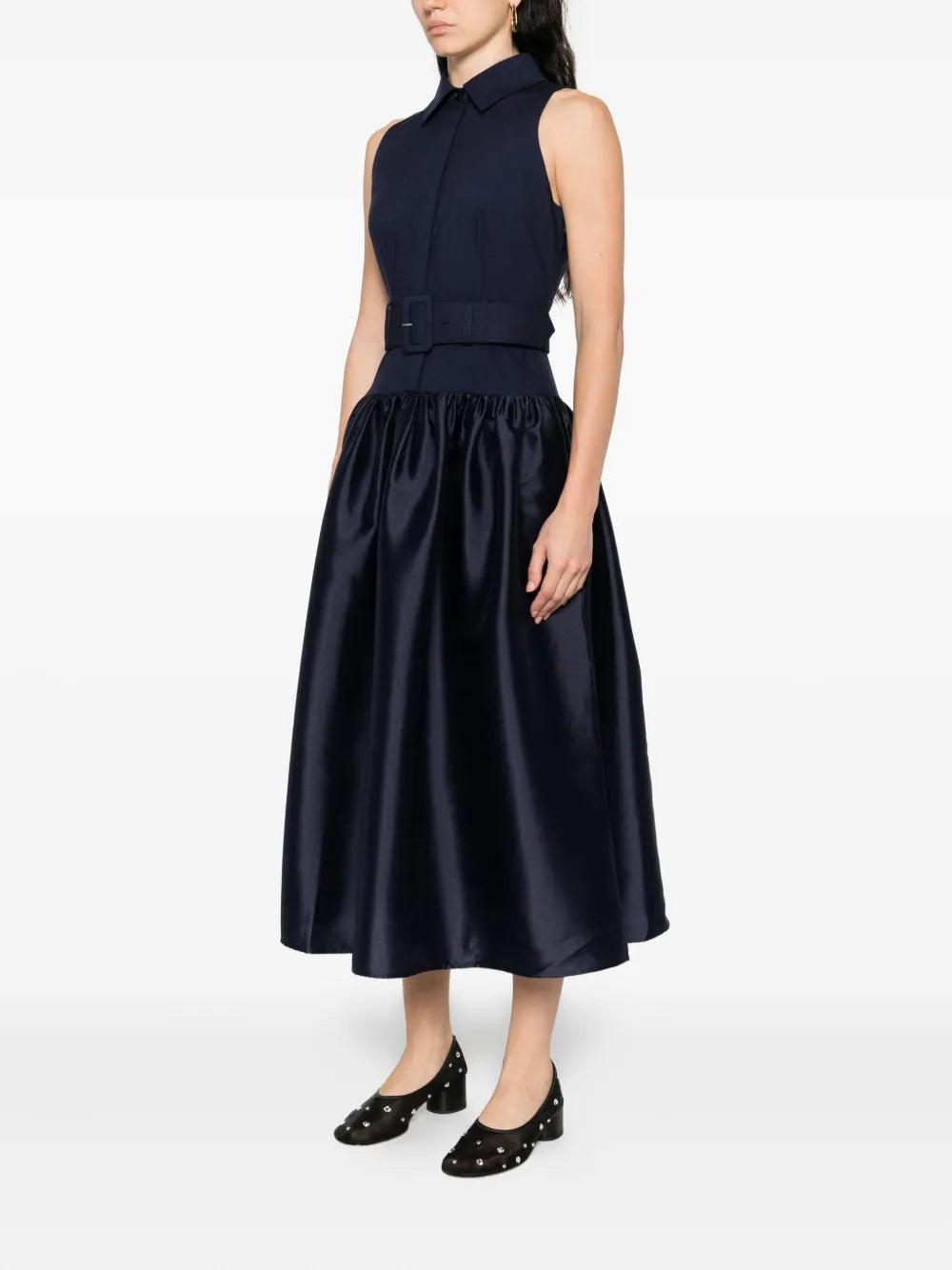 Dress with belt