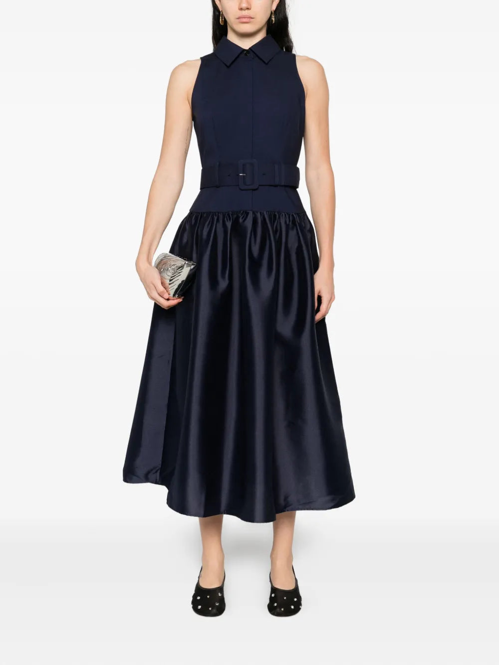 Dress with belt