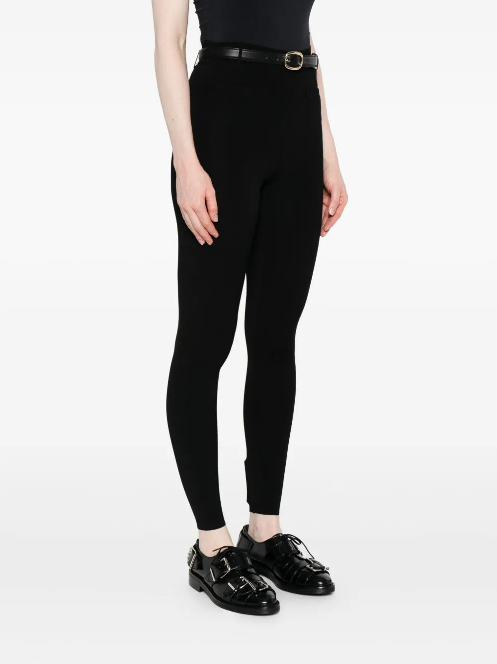 Knitted pants with belt