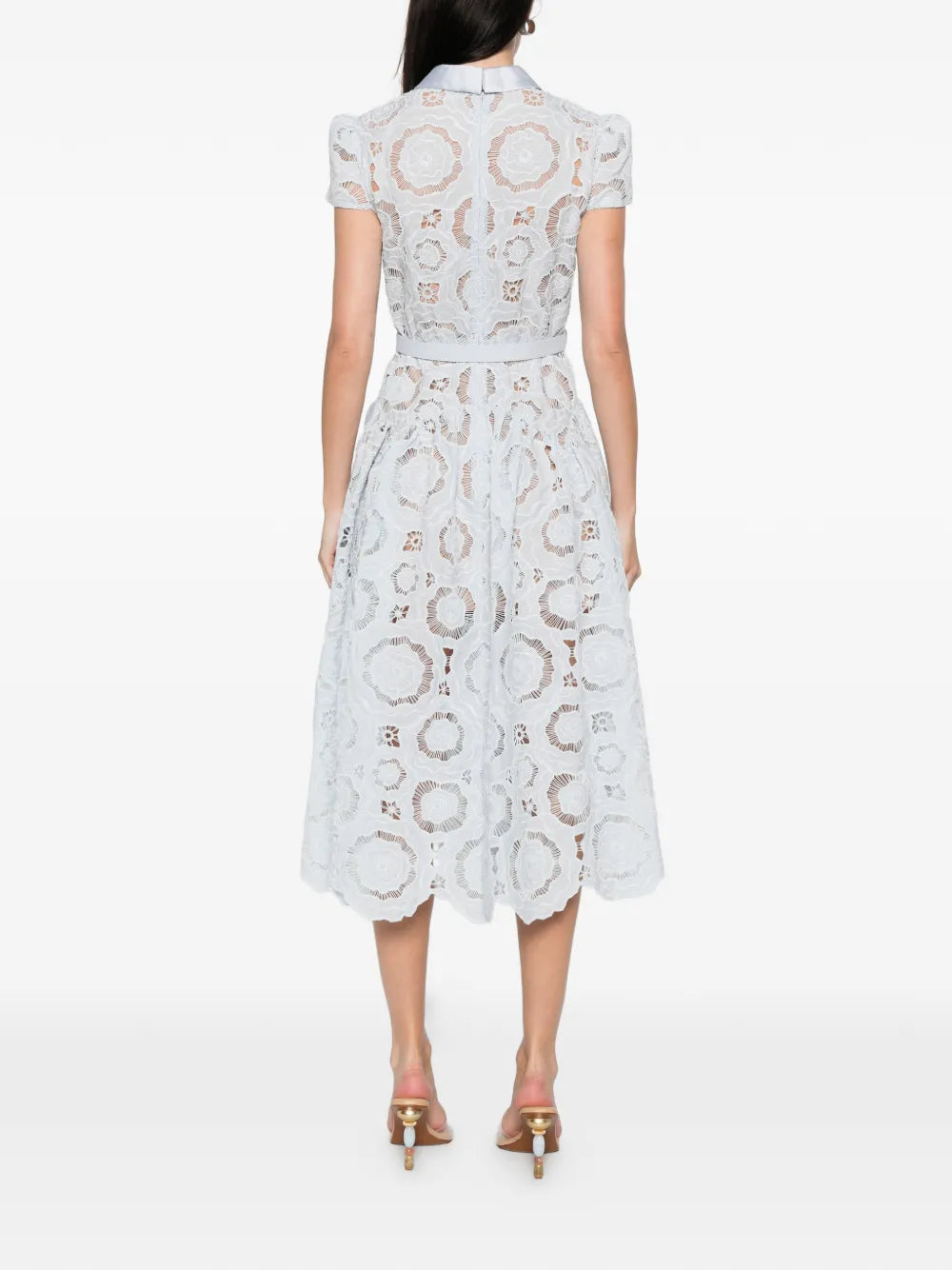 Midi dress made of floral lace