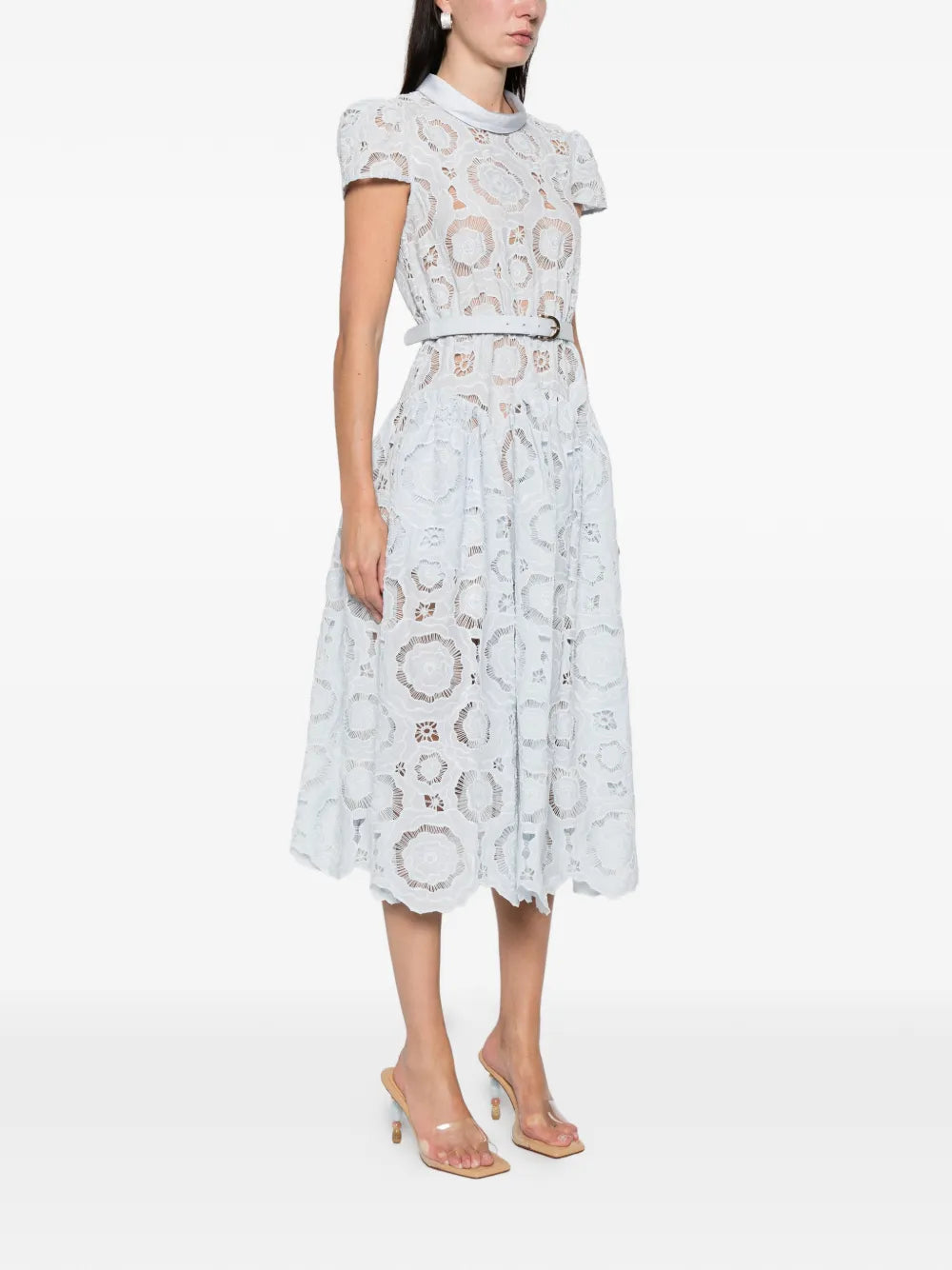 Midi dress made of floral lace