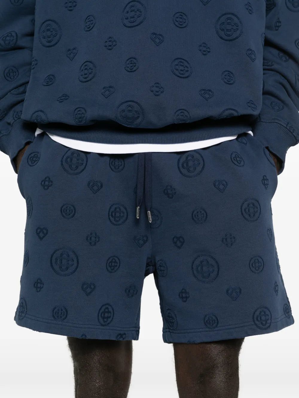 Shorts mit Monogramm-Applikation