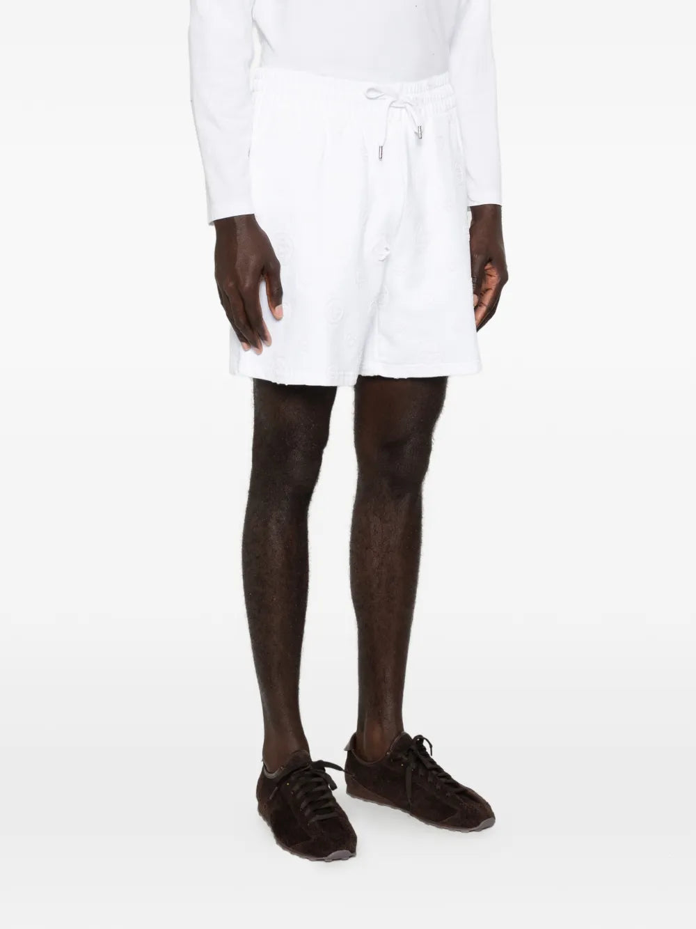Shorts mit Monogramm-Applikation