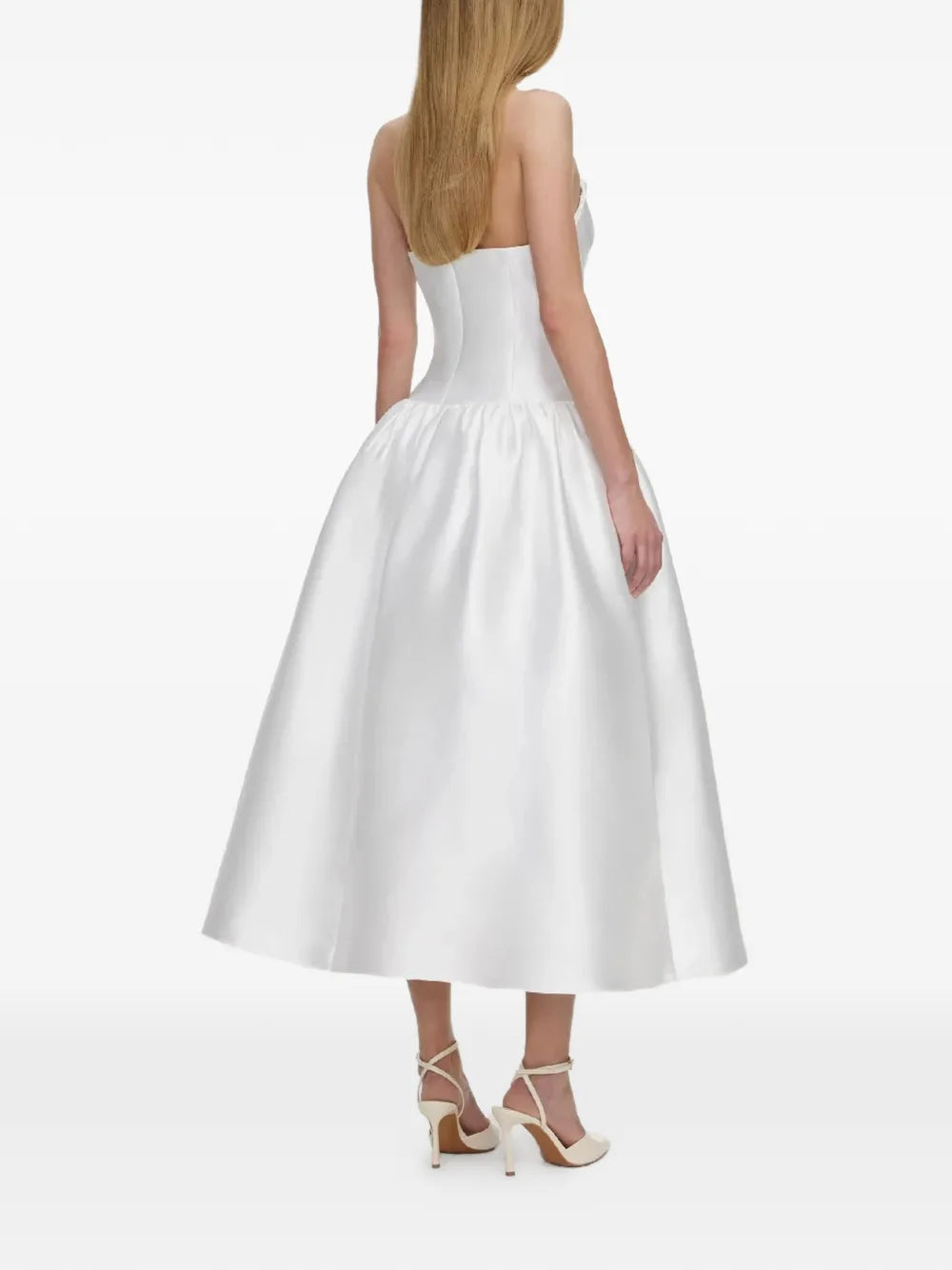 Midikleid mit Herzausschnitt