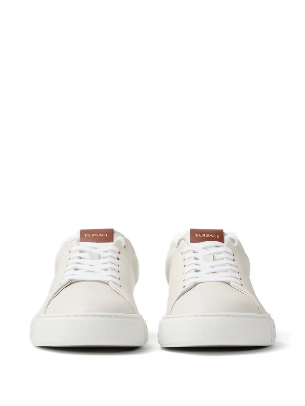 Sneakers with logo patch print