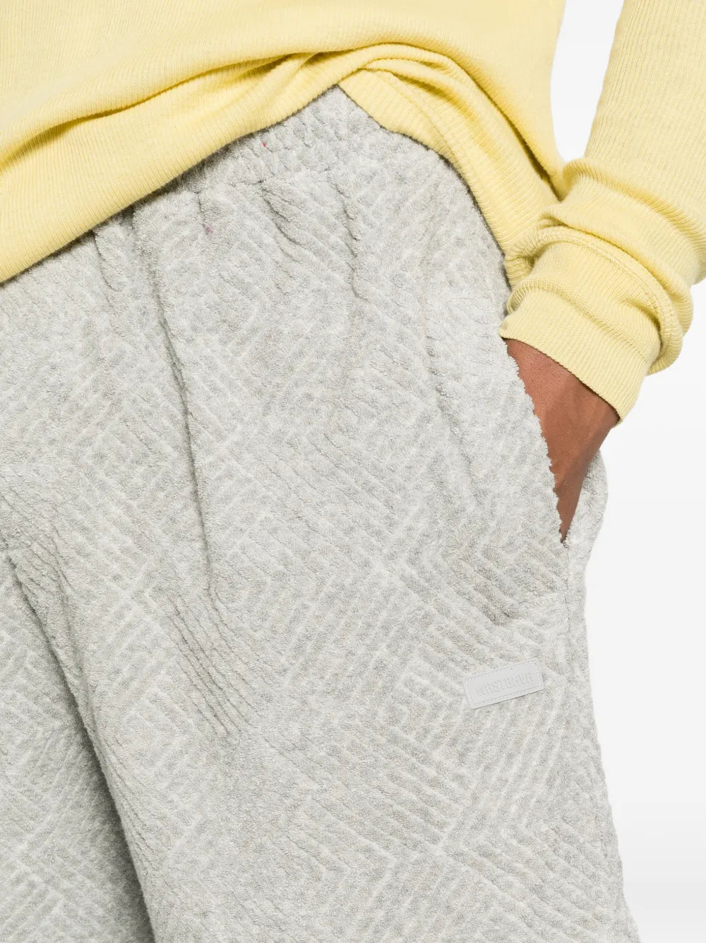 Shorts mit geometrischem Muster