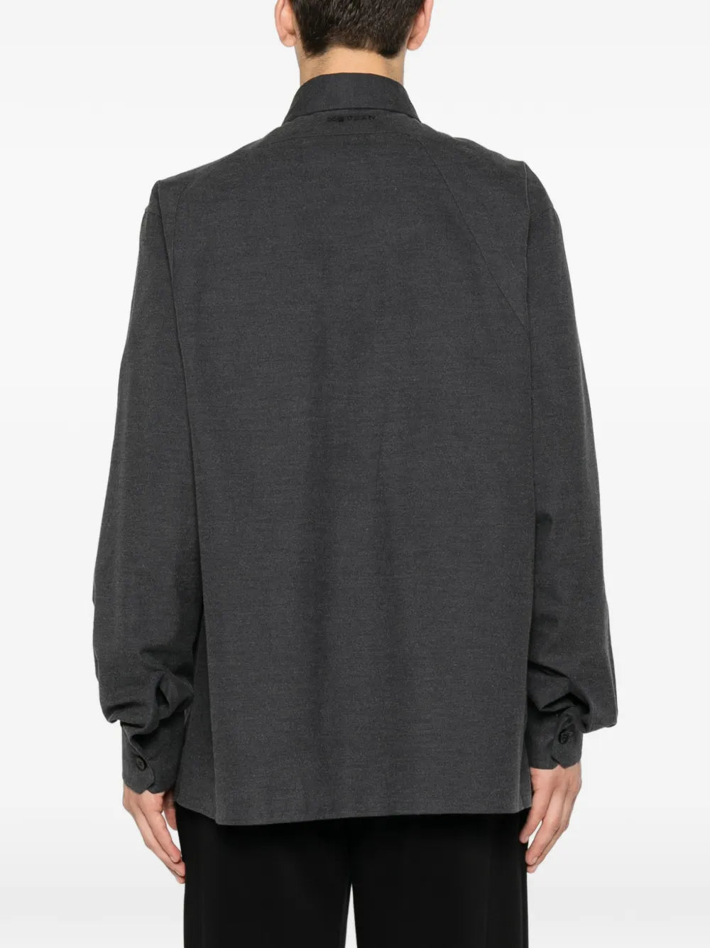 Shirt mit Riemendetail