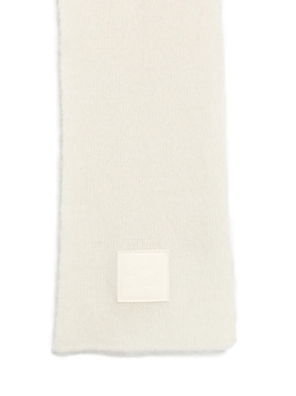 Strickschal mit Logo-Aufnäher