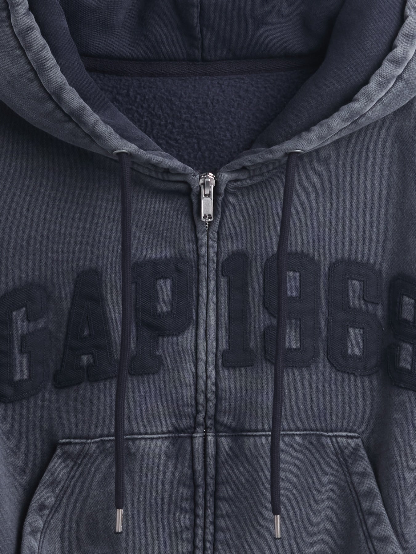 Logo Hoodie mit Zip
