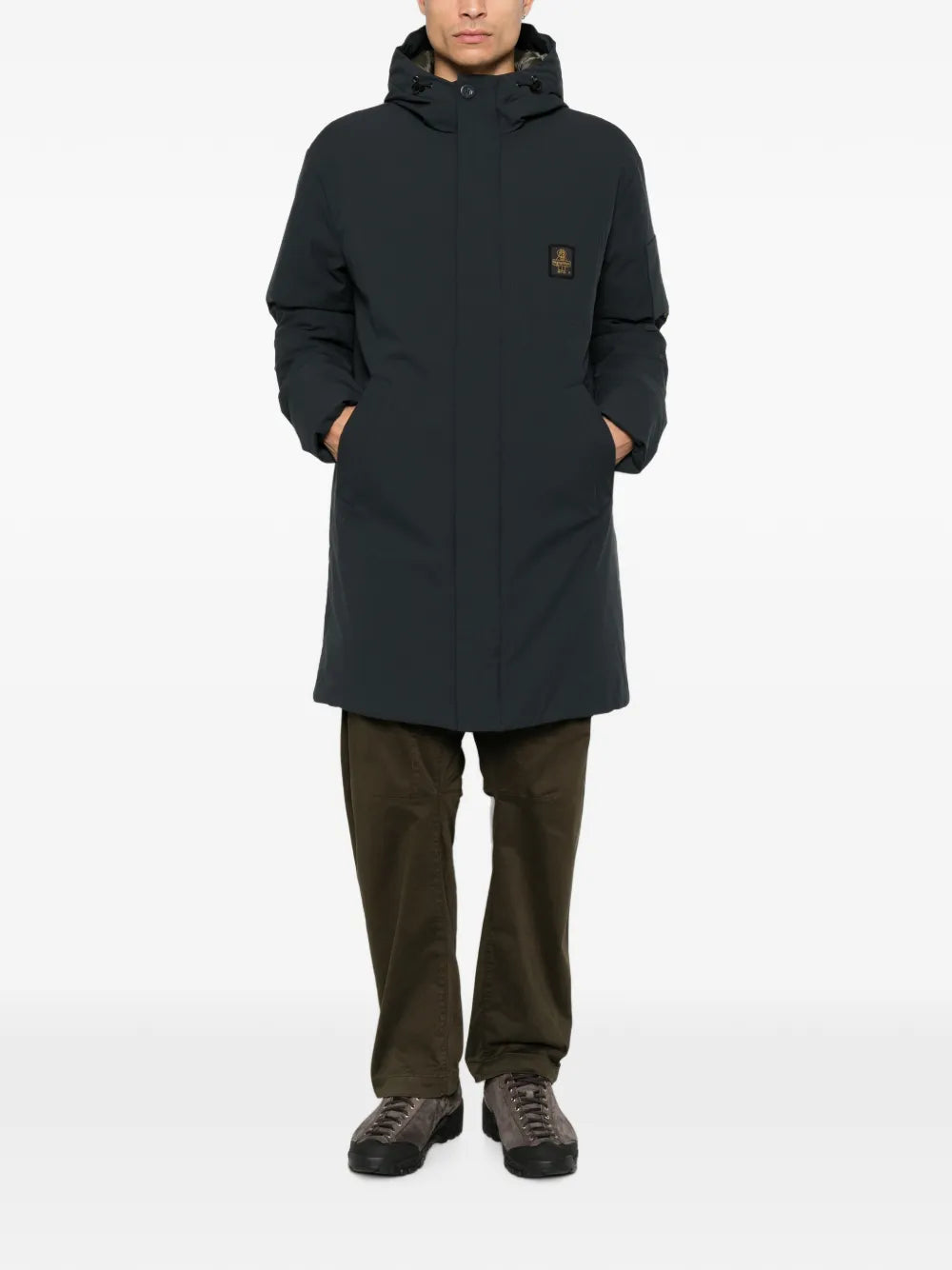 Jacke mit Kapuze und Logo-Patch