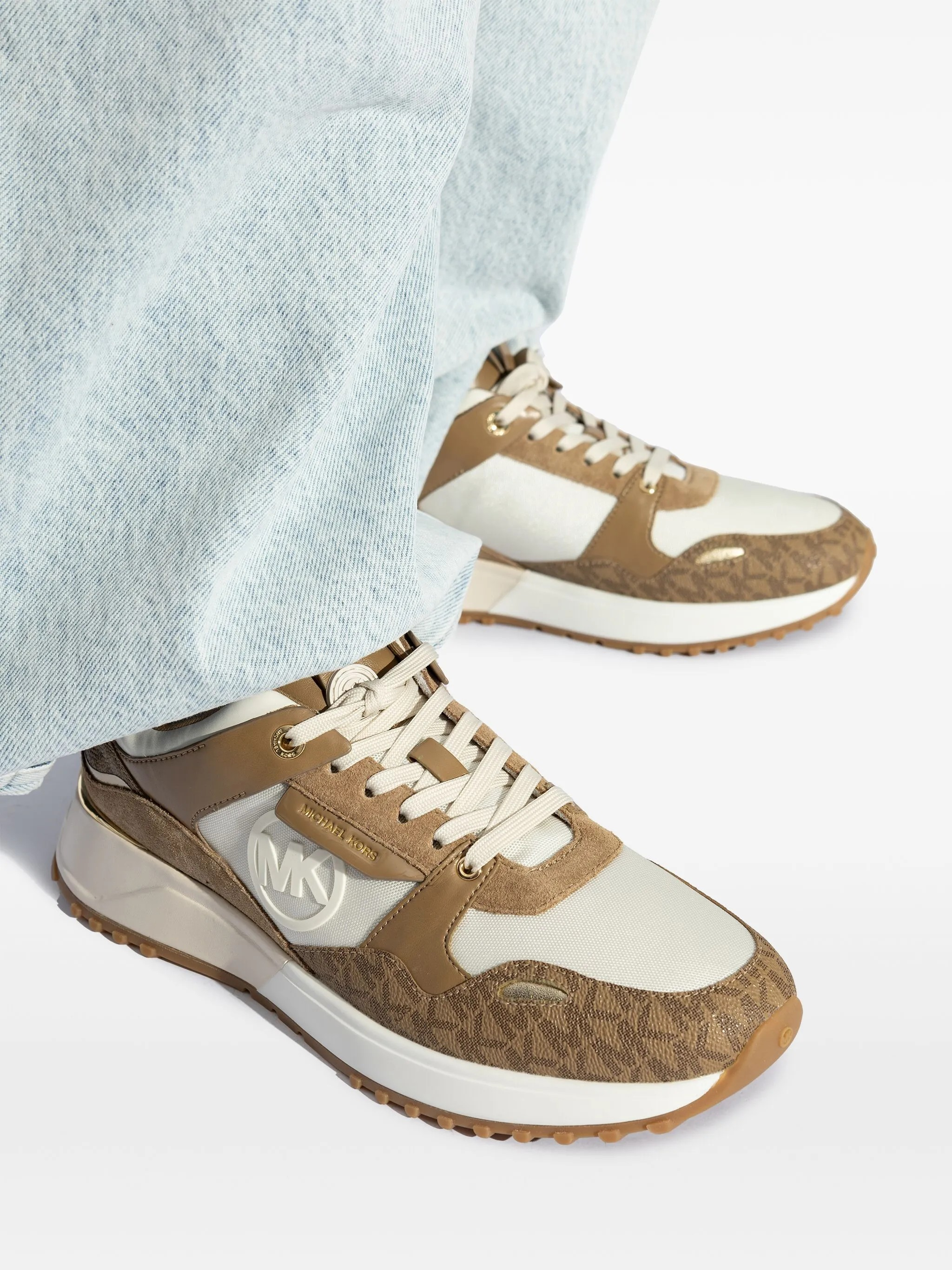 Theo Sneakers