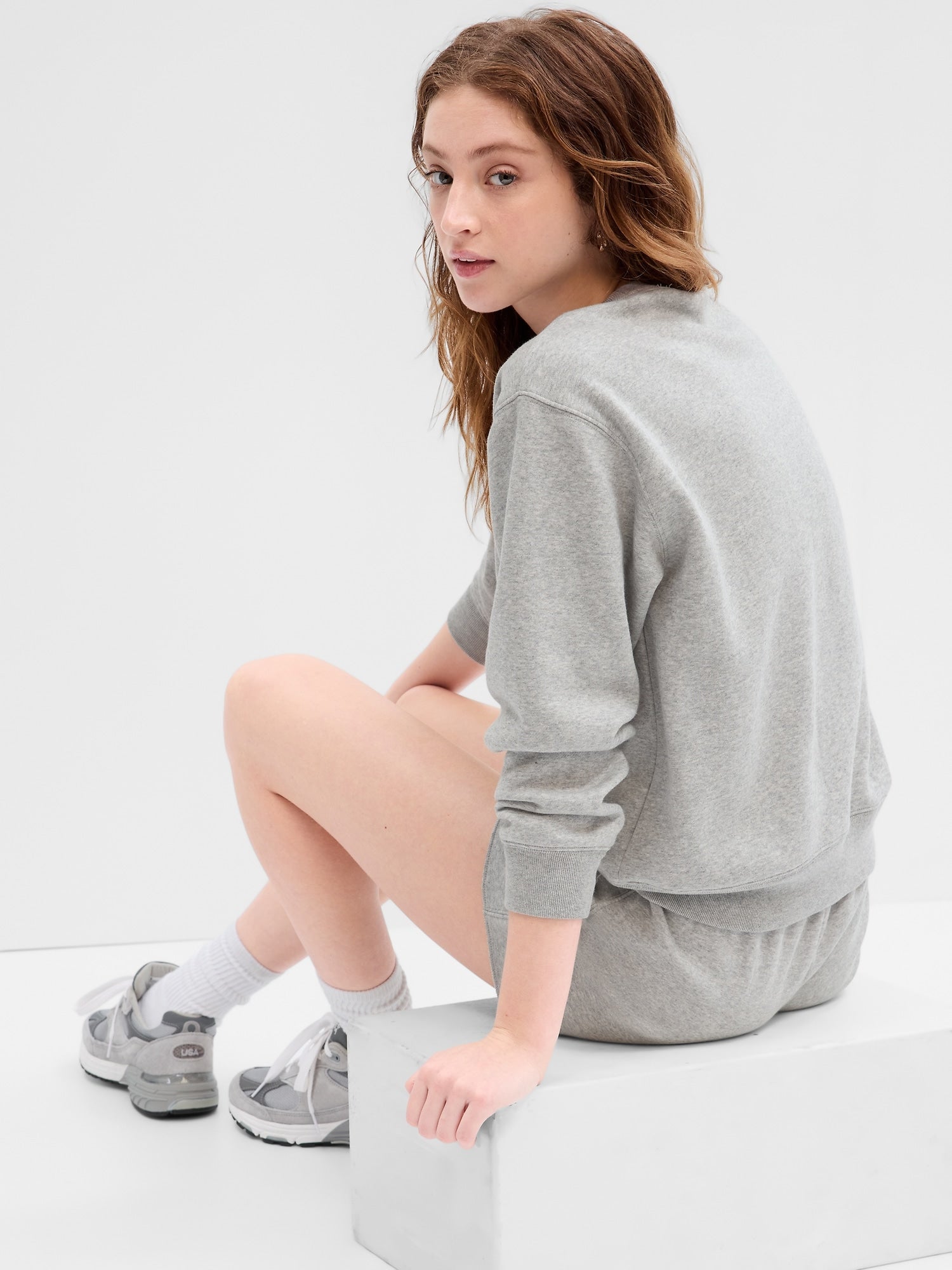 Sweatshirt mit Logo