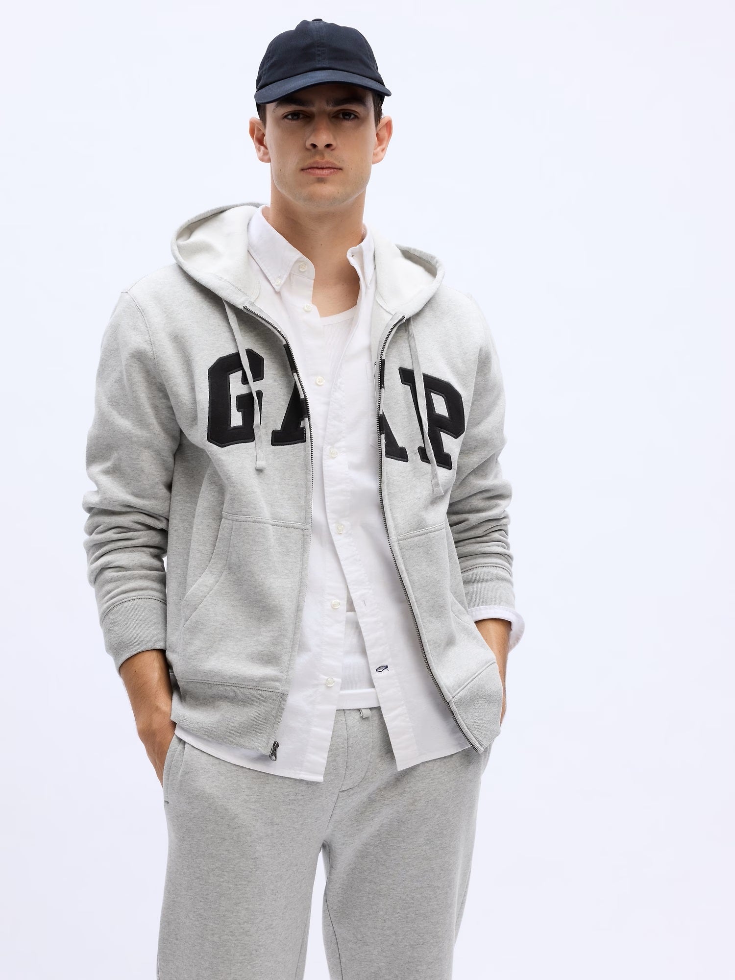 Kapuzensweatjacke mit Logo