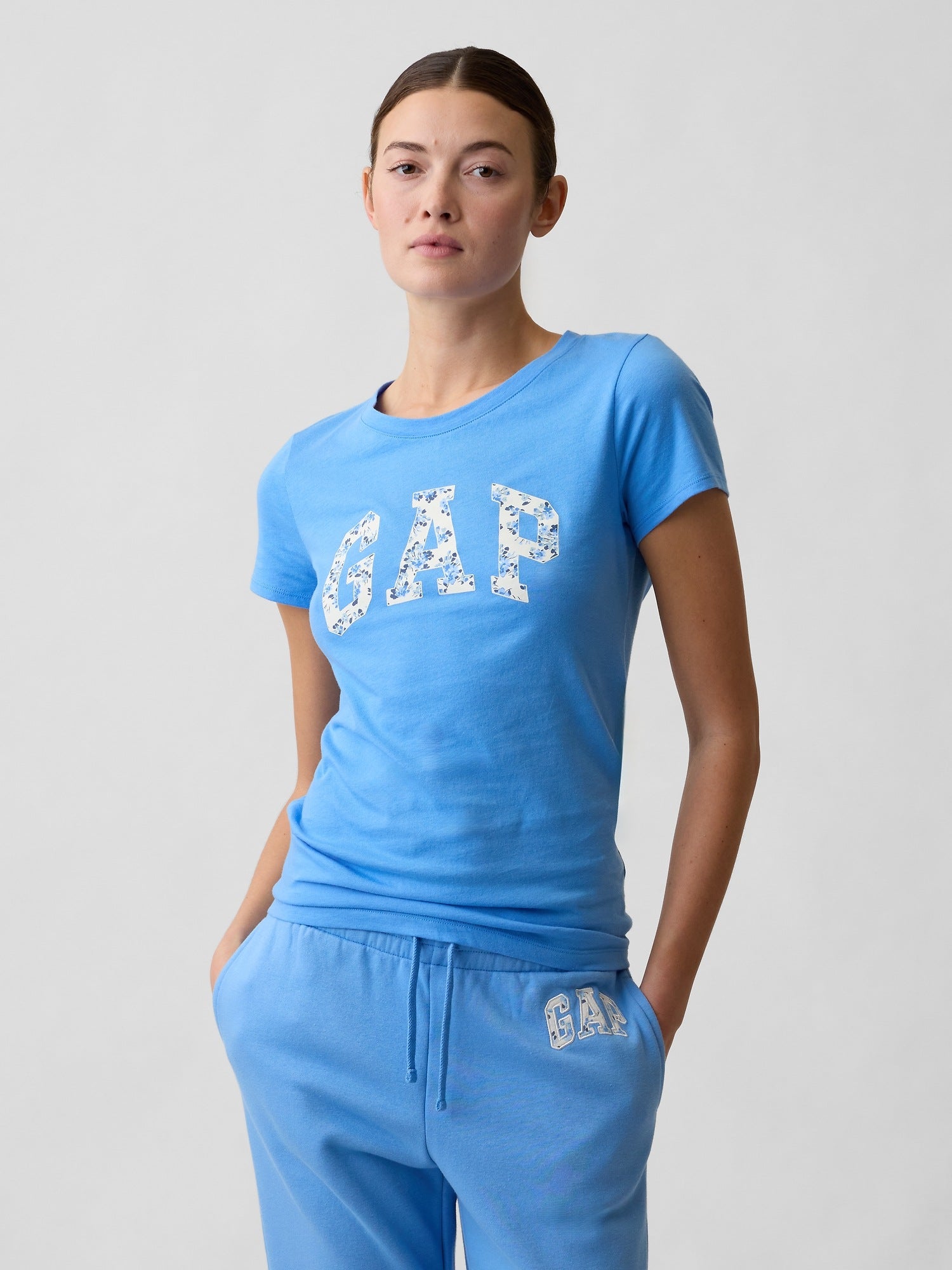 T-shirt with GAP logo
