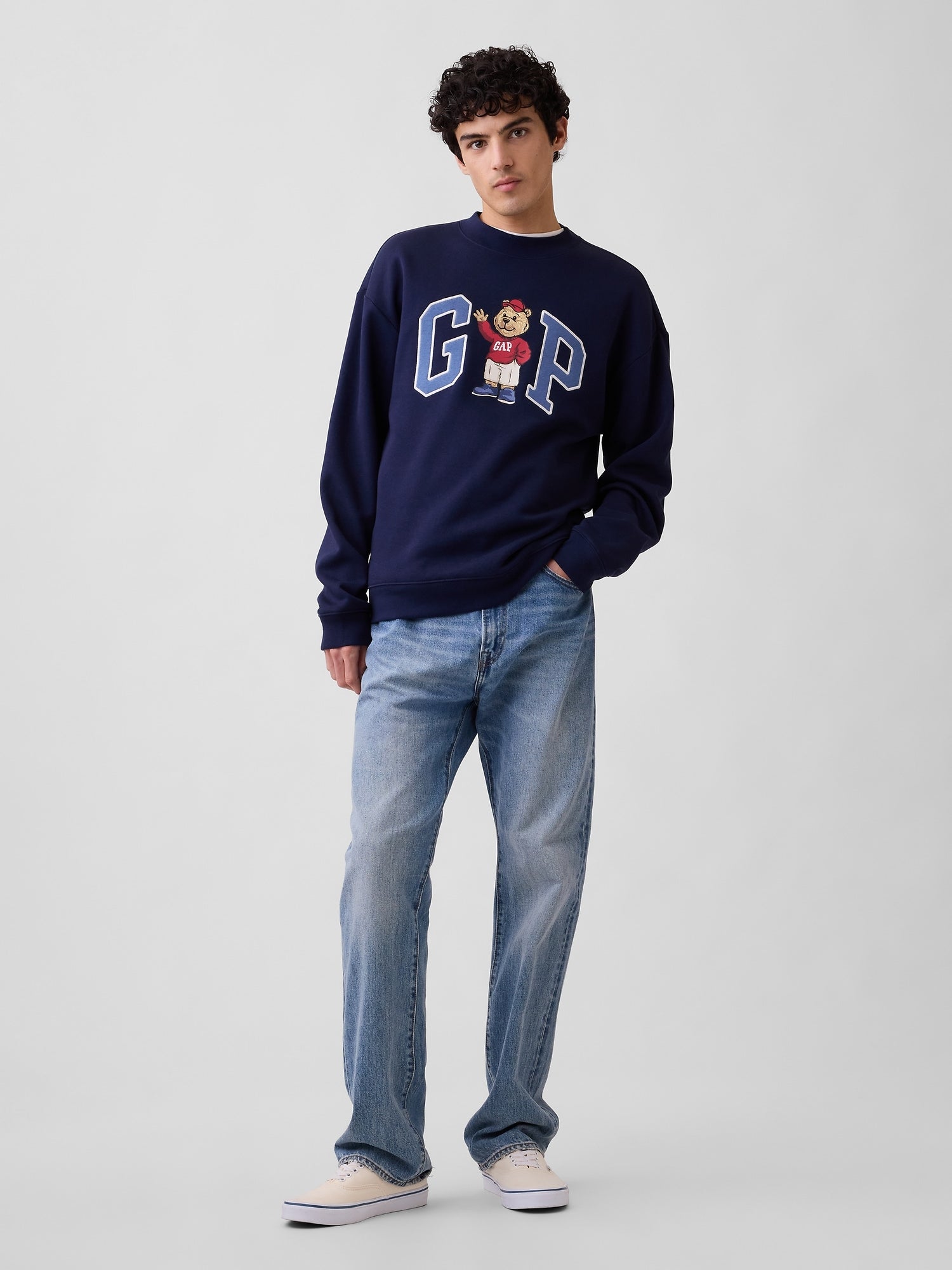 Sweatshirt with logo