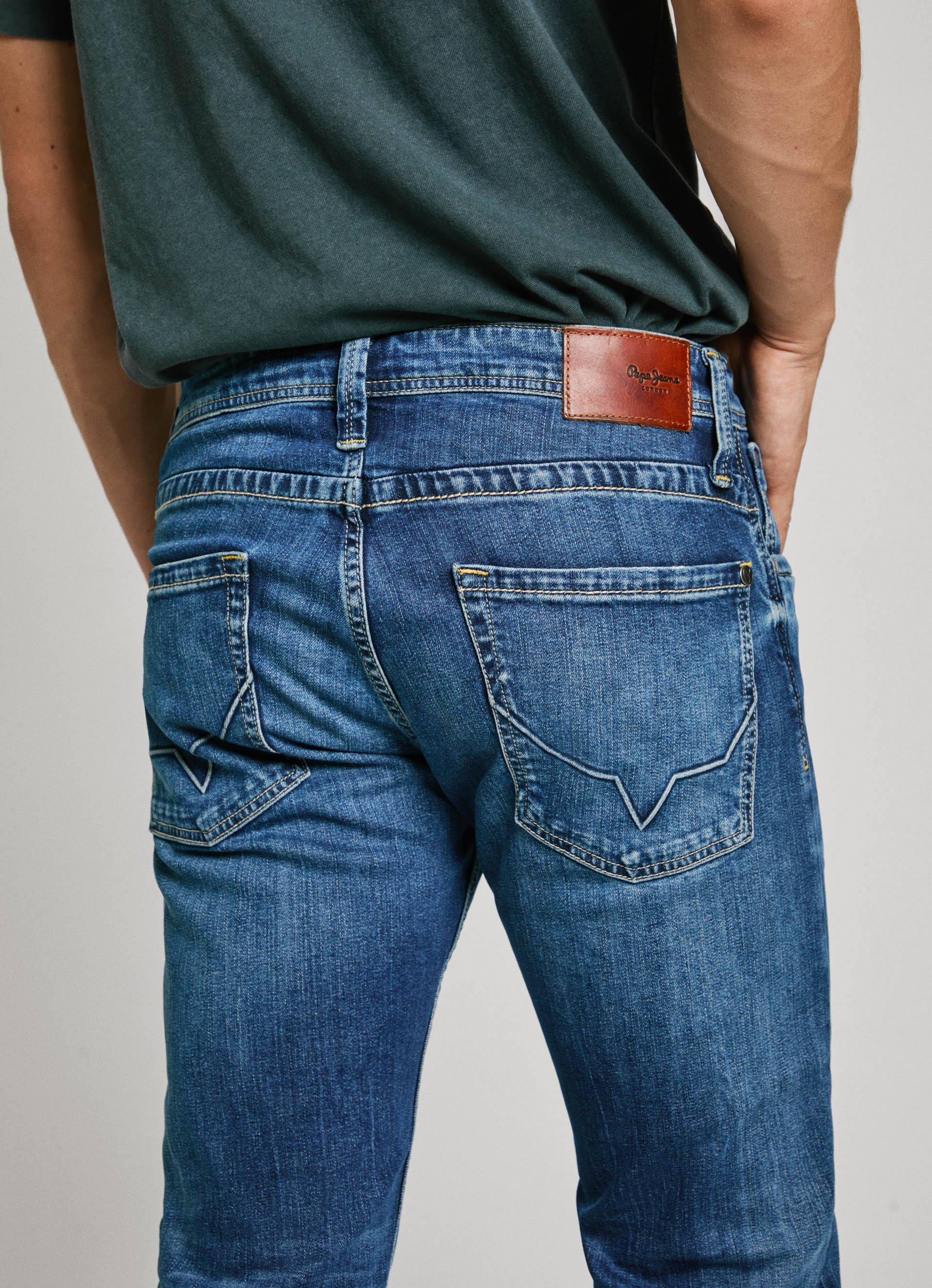 Gerade Jeans Cash