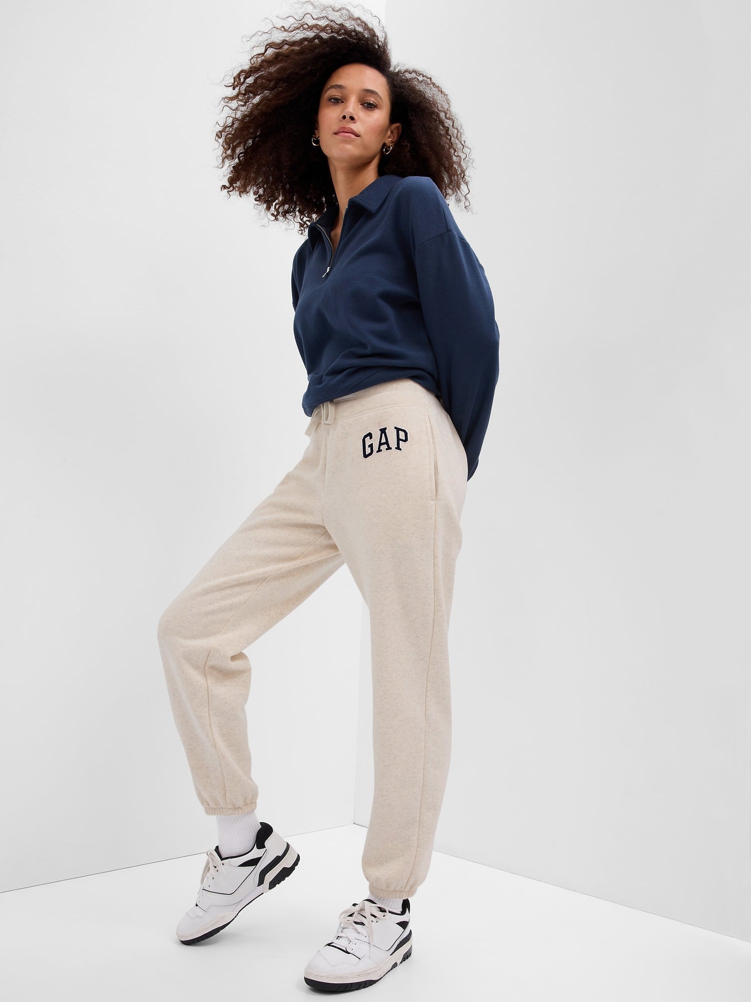 Jogginghose mit Logo